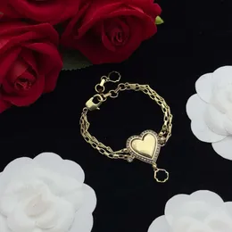 Nuovo braccialetto di design, rame oro 14K, oro/argento, 2 colori, braccialetto cuore a doppia catena, San Valentino, Anniversario, Natale, regali di alta qualità