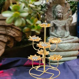 Świecane uchwyty dekoracyjny metalowy baza stołowa Świec Świec Temple Lotus w kształcie vintage stojak na dekorację