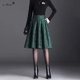 Kjolar office lady blandad tryckning a-line kjol Empire Folds Knelängd Vintage Autumn Winter Women's Green Gloss Finish 230403