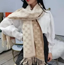 Sciarpa di seta moda Sciarpa di lusso da uomo Sciarpa da donna con lettera scialle Four Seasons misura 180x70 cm 6 colori di alta qualità opzionale confezione regalo squisita