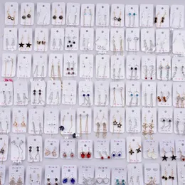 Kolczyki Dangle 50pairs/Lot Fashion Rhinestone Long Hook Lśniąca biżuteria kwiatowa dla kobiet w stylu mix prezent