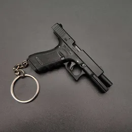 Gun Toys Hot Portable Toy Gun Model Keychain Alloy Empire G17 Pistol Shape Mini Metal Shell Ejection Free Assembly With Box T2211051