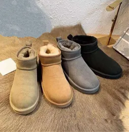 24 The same model for Internet celebrities Hot Women Ultra Mini snow boots Soft comfortable Sheepskin keep warm with card dustbag Beautiful gifts