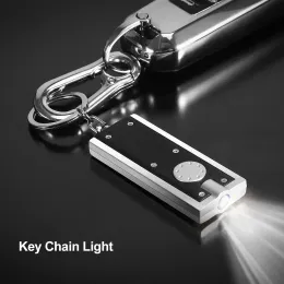 Nyckelkedjan ficklampor LED KEYRING TORCH LJUS PORTABLE KeyChain ficklampa 45 Lumen Mini Pocket Light Liten för nödsituationer eller ALLD AMY8N