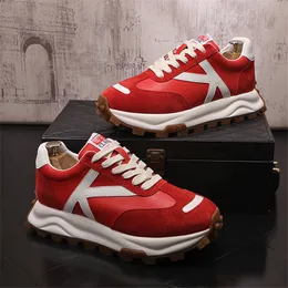 스포츠 달리기 캐주얼 스니커즈 청키 스니커즈를위한 새로운 신발 디자인