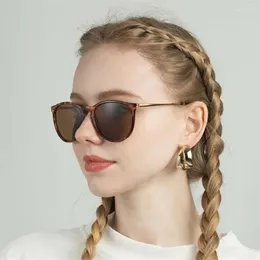 Óculos de sol estilo mulheres óculos semi-metal Moda Big Frame Street Pogra UV400 GAFAS DE SOL