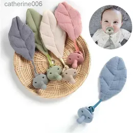 Schnuller # 2PC Silikon Cartoon Baby Beißring mit Blatt Anhänger Infant Emotionale Beruhigende Kauen Sicher Zahnen Baby Schnuller HalterL231104