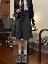 Skirts The wrinkling skills of wearing underwear preppy style retro knee length and a casual and simple all-round college girl from Korea 230404