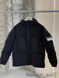 Giacche da uomo Piumino da uomo Parka Designer Stones Island Jacket 2023 Inverno Nuovo metallo Nylon caldo esterno funzionale Puffer Capispalla da donna Cp 3 7FLW