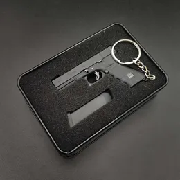 Gun Toys Hot Portable Toy Gun Model Keychain Alloy Empire Glock G17 Pistol Shape Mini Metal Shell Ejection Free Assembly With Box