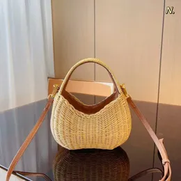 Varumärkesdesigner Sommargräs vävt väska gräs handvävd tote bambu vävd handväska väska lyx mode väska storlek 15 * 12 cm