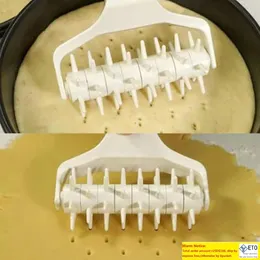 أدوات المعجنات الخبز بالجملة DIY البلاستيك البيتزا العجين عجلات فطيرة الإبرة قاطع آلة الخياطة كعكة الخبز ثقب