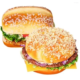 Parti Dekorasyonu 2 PCS sahte kek çocuk yemek masası dekor gerçekçi tatlı pu hassas burger modelleri