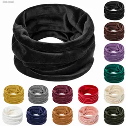 Scarves Winter Warm Velvet Neck Ring Scarf For Women Men Solid Color Soft Neck Warmer Vintage Circle Snood Scarves Couple NeckerchiefL231104