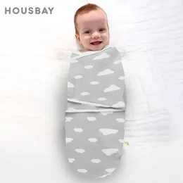 Sleeping Bags 2Pcs Baby Swaddle 06 Months Bag born Wrap AntiStartle Design 100Cotton 05Tog 230404