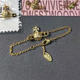 Viviene Westwoods Jewelry مجوهرات جديدة الإمبراطورة الغربية Dowager Vivian Pin Full Diamond Saturn Bracelet Fashion Fashion Diamond inlaid Planet Paper Clip Hand