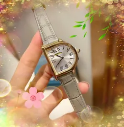 Luksusowy czołg rzymski dial kobiety Watch Fashion Women Dress Clock Square Case oryginalny skórzany zespół klasyczny styl popularny kwarc łańcuch baterii bransoletki Prezenty ze ręką