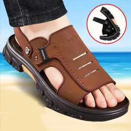 Sandálias de alta qualidade respirável recorte deslizamento em sapatos casuais masculinos plataforma verão 2023 falt saltos de couro macio praia pai