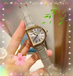 Ünlü özel şekilli roman tank kadran izle lüks orijinal deri band saat kadın kuvars hareket bayanlar moda klasik popüler kuvars zincir bilezik saat hediyeleri