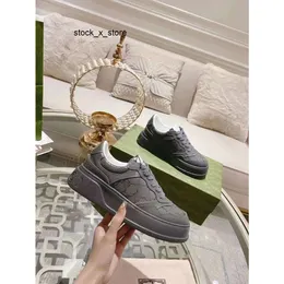 Buty gglies klasyczne męskie kobiety sporty sportowe buty Rhyton Vintage Treners Chaussurs Sneakers Retro do stare wysokiej jakości skórzane skórzane skórki hrdfhe qwmi