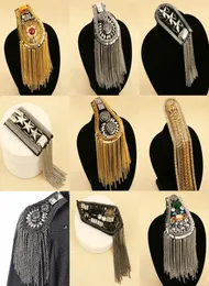 2pcslot 2023 Kpop Fashion Handmade Performance Accessories Kvinnor och män Kläder passar Epaulet Tassel Axel Epaulettes Wholesal9212359