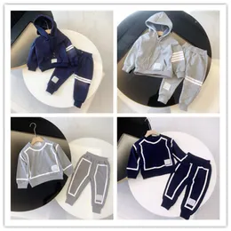 Designer bébé sweat à capuche ensembles bébé pulls chauds ensemble enfants vêtements ensembles garçons filles vêtements hiver luxe t-shirts et shorts survêtement enfants tenues de jeunesse