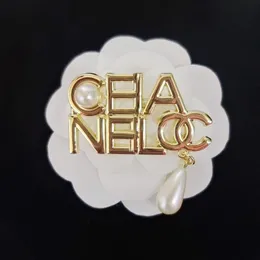 Noddy Badge Broche Designer Brooch Brouches Pin Jewelry Woman Brouches Silver Gold Men Men Brand Luxury Pins Women Crystal Rhinestone Lear Letter Broches