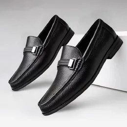 Mannen Business Casual Slip-On Leren Schoenen Casual Britse Stijl Loafers Man Mode Feestjurk Luxe Schoenen Comfortabel Rijden Schoenen 10A48