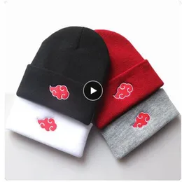 Berretti carini Donna Autunno Inverno Cappello caldo Anime Akatsuki Cosplay Red Cloud Ricamo Berretti per uomo Cofano lavorato a maglia unisex GC2445