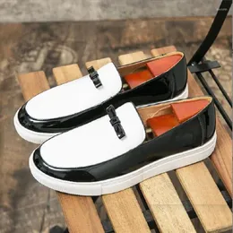 Dress Shoes Men Vulcanized Black White Patchwork Slip-On Loafers Leather For Casual Chaussures Pour Hommes D2A38