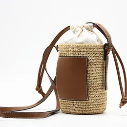 Handvävd raffia cylinder halm väska singel axel crossbody woven väskor kvinnlig sommar mångsidig