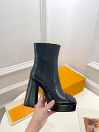 Kvinnor ankelstövlar klassiska tryck cowskin läder tossor designer skakar boot block klack chunky klackar fyrkantiga tå svarta festskor r5tk#