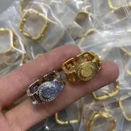 Ihålig ut unisex finger ringar banshee medusa profil porträtt kvinnliga män älskare diamanter par ring designer smycken festliga festgåvor xmr8120