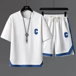 Manga curta + shorts dos homens conjunto de duas peças roupas coreia moda homem designer terno esportivo verão 2 peça define masculino camisetas calças