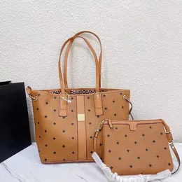 Conjunto de 2 piezas MC Bag Bolsas de compras con monedero Moda para mujer Lados dobles Cuero genuino Asa superior para hombre Bolsos de hombro en relieve Bolsos de mano tipo bandolera