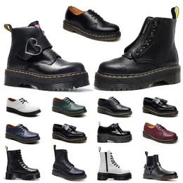 Buty Doc Martens Designer But dla mężczyzn Women Luksusowe trampki Triple Białe Białe Klasyczne kostki Krótkie botki zimowe śniegowe ciepłe buty