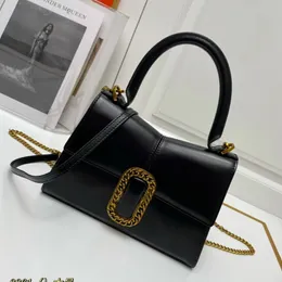 ST Üst Tutar Çantası Eğri Çantalar Tasarımcı Çanta Lüks Deri Kum Saati Çantası Moda Yeni Crossbody Çanta Klasik Flip Omuz Çantası Kadın Çanta