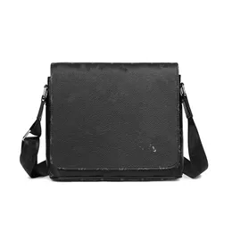 Mode Sacoche Borse Men's Cross-Body Bag Ny PU-läder stor kapacitet portfölj axelväska Herrens senior messenger väska bolso hög kvalitet 9903
