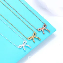 Tiffanybead Necklace Tiffanyjewelry Desginer t Familys Same Full Diamond Bow Necklace Female Ins Cool Style Simple Fashion Clavicle Pendant Straight