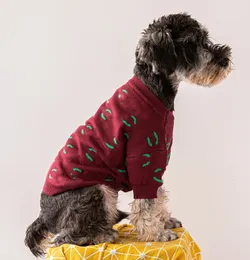 シンプルな犬のセーターファッションブランドJarre Aero Pomeranian Schnauzer Pet Cless秋冬のファッションドッグコート
