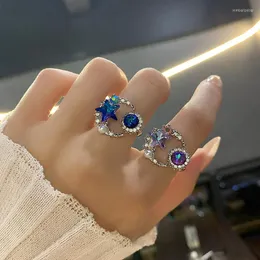 Bröllopsringar Luxury Rhinestone Moon and Star With Zircon Bling Stone Women's Crystal Ring Fashion Engagement Smyckesgåvor