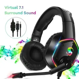 3,5 mm USB -pluggstereo över öronhörlurarna med Slashing RGB Light Justerbar mikrofonvolymkontroll Gaming -headset