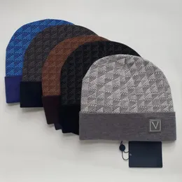 Kış Tasarımcı Beanies Şapkalar Erkek ve Kadınlar Beanie Termal Örgü Mektup Şapka Marka Bonnet Ekose Kafatası Kapakları Lüks Sıcak Kapak Teslim Aksesuarlar Erkekler