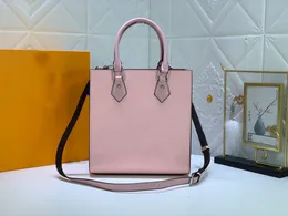 2024 Elegancka różowa torba na rumieniec - skórzane wykończenie z kontrastującym brązowym paskiem, srebrnym sprzętem i przestronnym wnętrzem dla nowoczesnego profesjonalnego stylu 58659