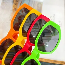 2023occhiali da sole da uomo occhiali da sole firmati per uomo donna occhiali con lunetta polarizzati gafas de sol occhiali con montatura piccola occhiali da sole moda UV400 di alta qualità