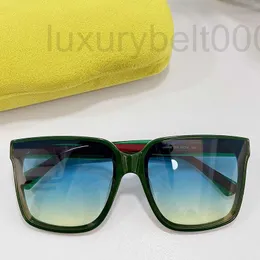 Okulary przeciwsłoneczne projektantki Kobiety okulary przeciwsłoneczne Fashion Klasyczne sklepy Męscy czerwone zielone paski złote litery samochod