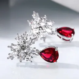 Dingle örhängen elegant kvinnors droppe för dansparti Crystal Red Cubic Zirconia Wedding Jubileum Kvinnliga örhängen Fashion Jewelry