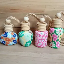 Various Styles Soft Ceramics Diffuser Car Perfume Bottle Glass Empty Hanging Decor Arts Air Freshener Bead Rope Bottles i0407