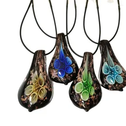 Naszyjniki wiszące 4PCS w stylu chińskim mieszanki kolory ręcznie robione szklane szklane naszyjnik w murano szklany