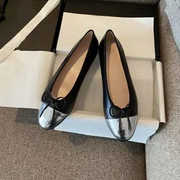 디자이너 드레스 슈즈 발레 댄스 슈즈 스프링과 가을 100% 소고기 편지 활 패션 여성 검은 평면 보트 신발